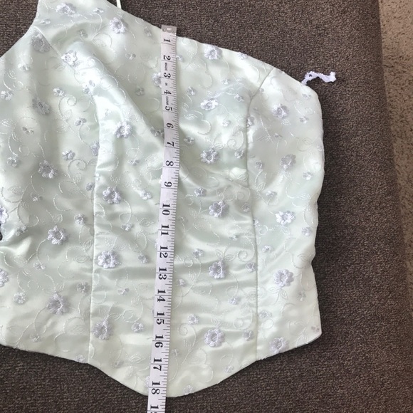 NWOT Prom Dress - Picture 15 of 15